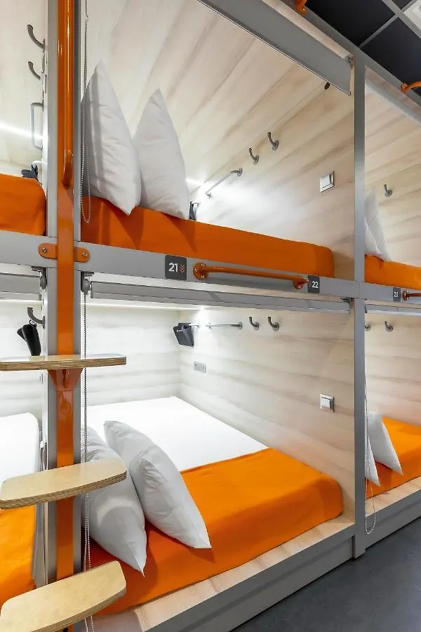 Gettsleep Boryspil Hotel Kiev Capsule hotel Kyiv